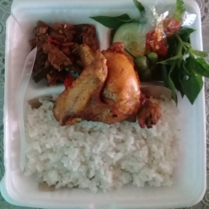 Paket Ayam Sayur Goreng