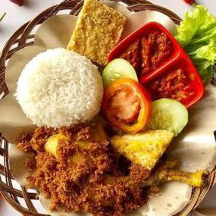 Paket Ayam Serundeng