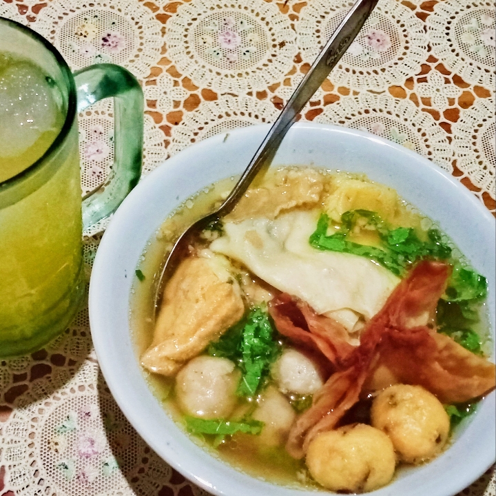 Paket Bakso Dan Es Jeruk