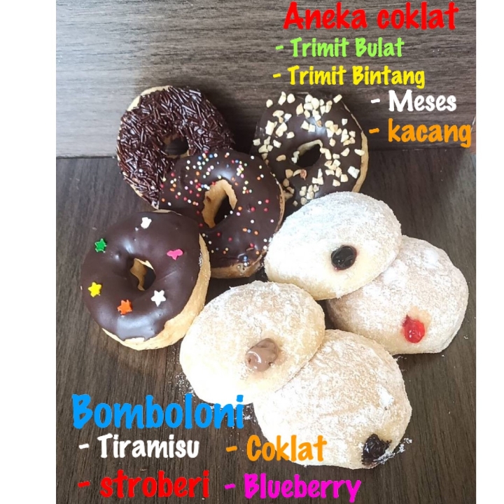 Paket Bomboloni dan Coklat isi 6 pcs