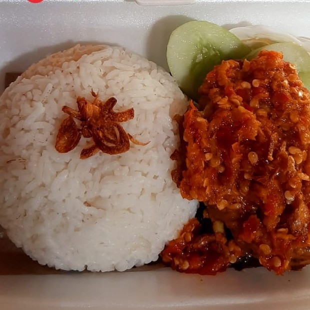 PAHE Paket Hemat Nasi Dan Ayam Small