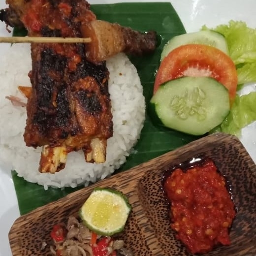 Paket Iga Babi Bakar 