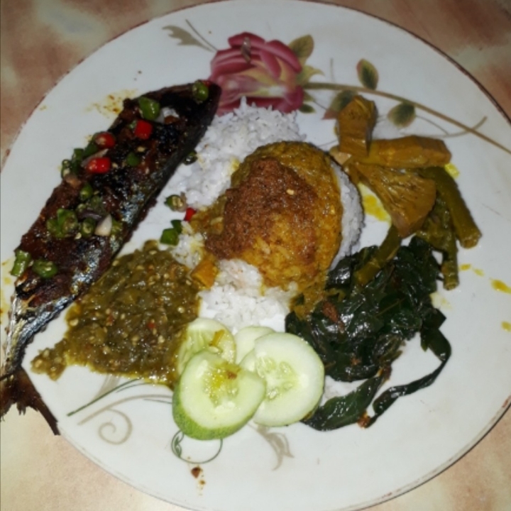 Paket Ikan Bakar Kembung