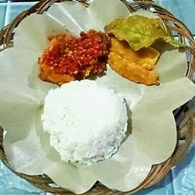 Paket Itin Nasi Ayam Fillet Geprek