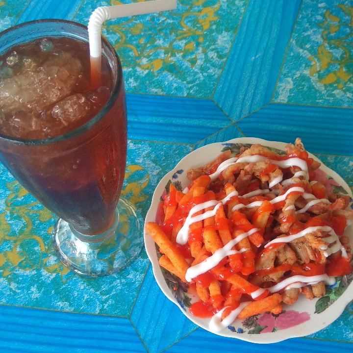 Paket Kentang Goreng Jamur Crispy Es Teh