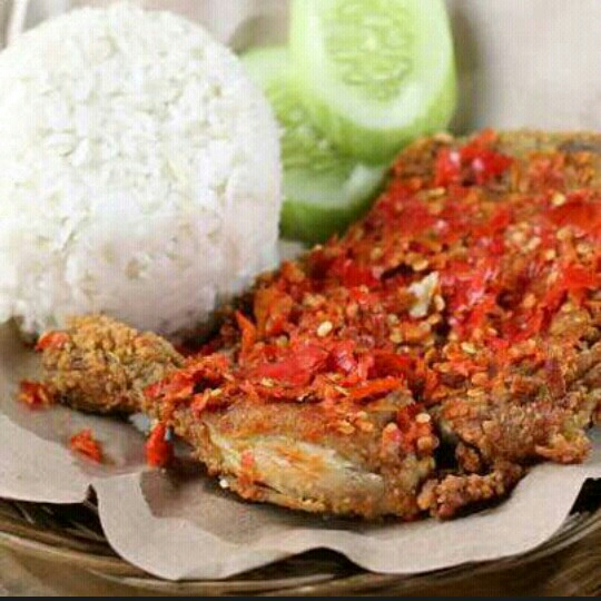 Paket Nasi Ayam Geprek