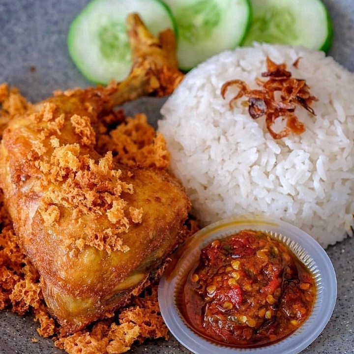 Paket Nasi Ayam Kremes