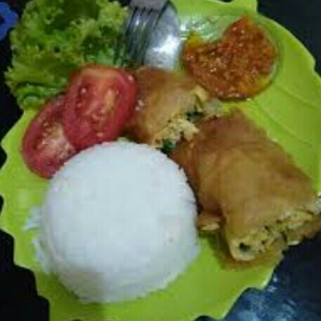 Paket Nasi Lumpia