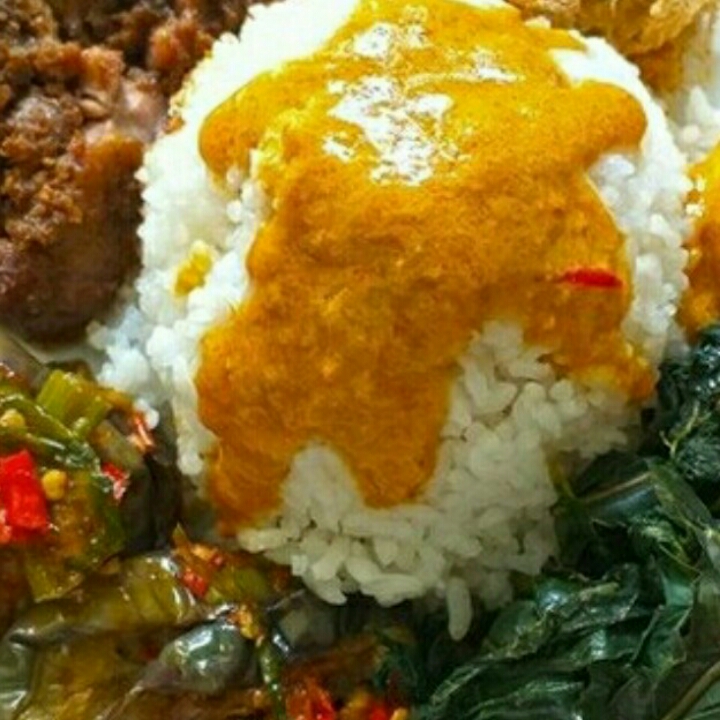 Paket Nasi Padang Prekedel