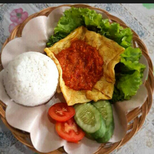 Paket Nasi Pecel Telor