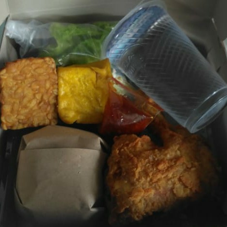 Paket Nasi box Ayam