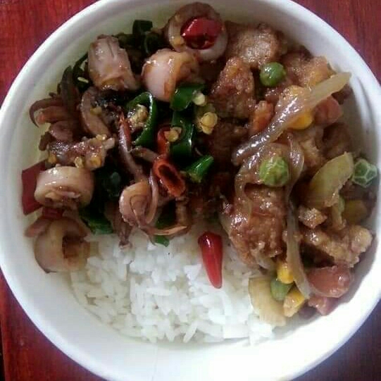 Rice Bowl Oseng Cumi Ayam Teriyaki