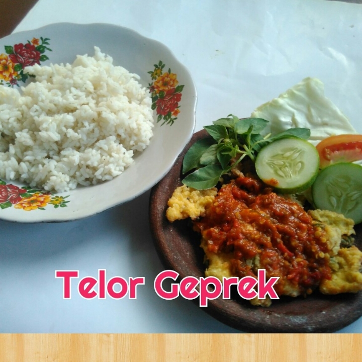 Paket Telor Geprek