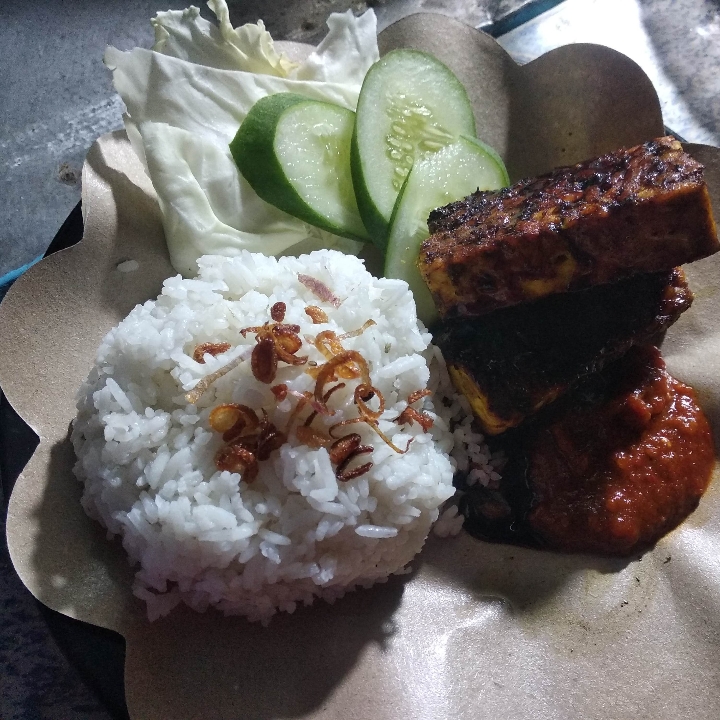 Paket  Nasi dan Tempe