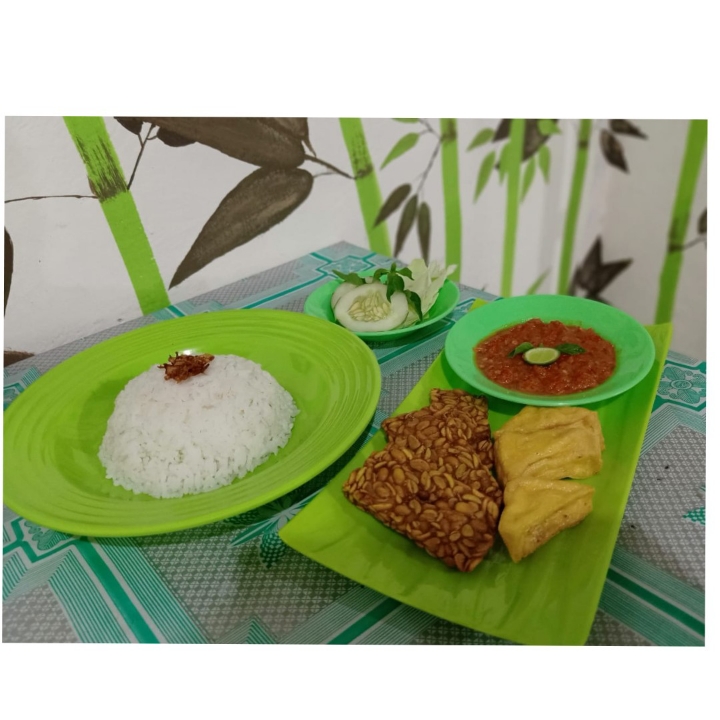 Paket Tempe Tahu Lalapan