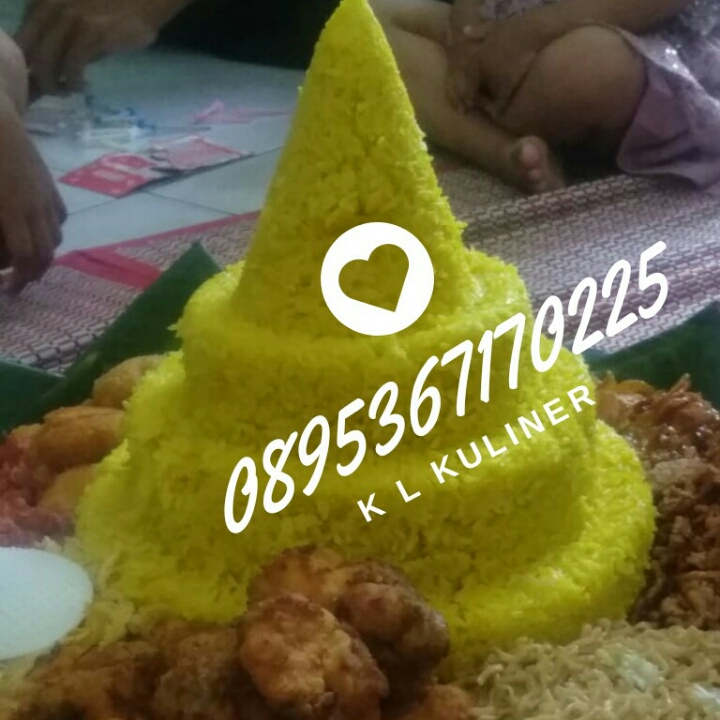 Paket Tumpeng