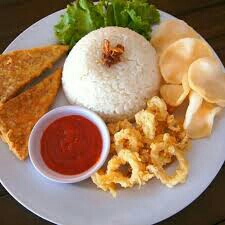 Paketan Nasi Cumi Goreng Tepung Krispy