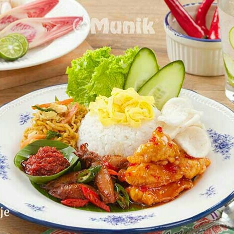 Paketan Nasi Telur Goreng Ceplok