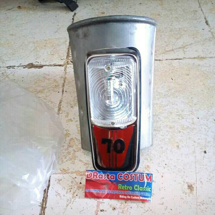 Panel Plus Emblem Lampu