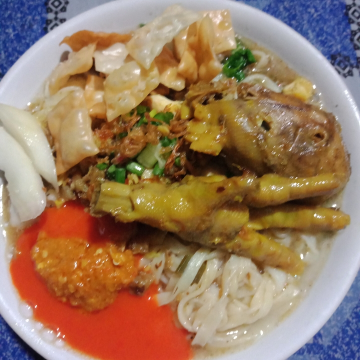 Pangsit Mie Ayam cekep