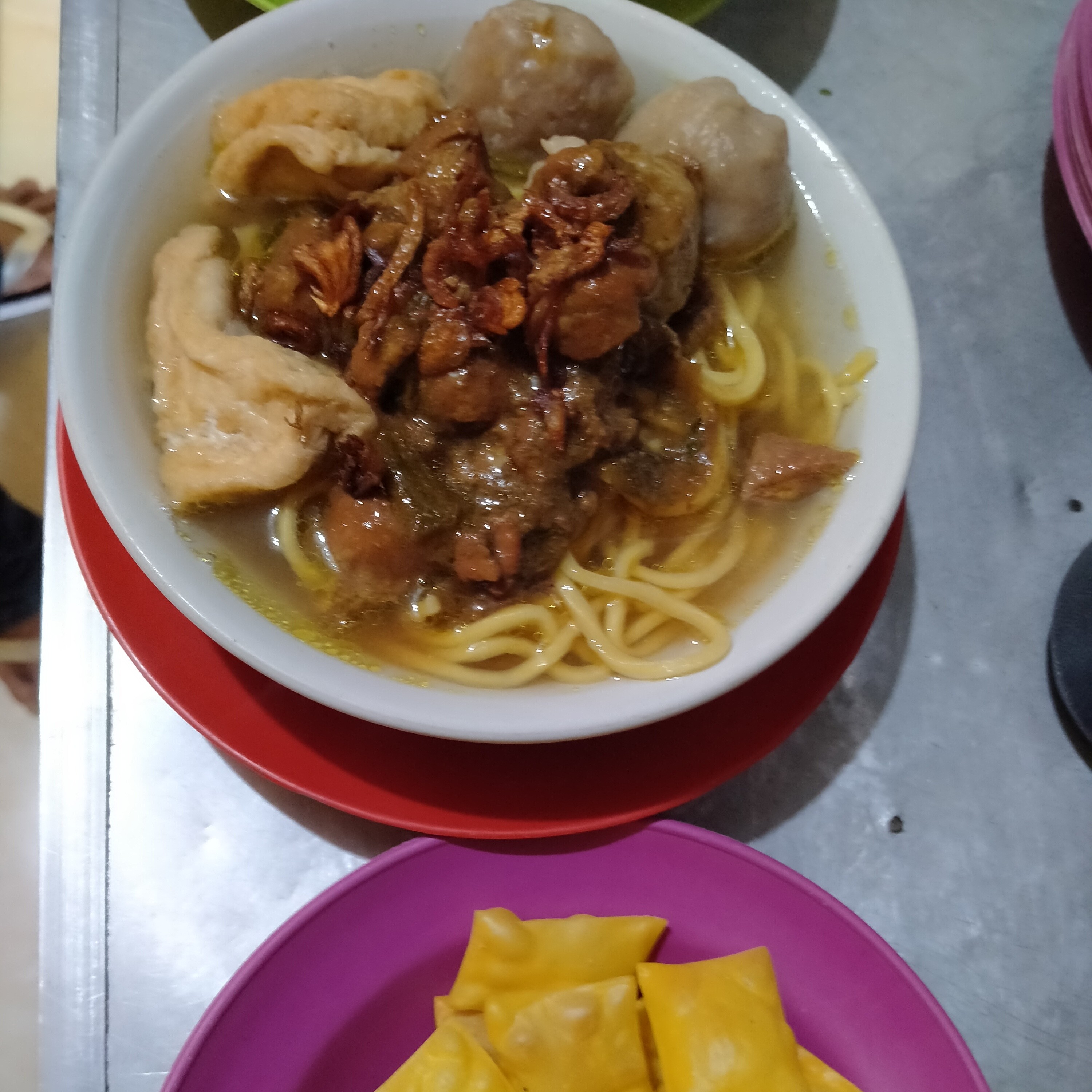 Pangsit bakso