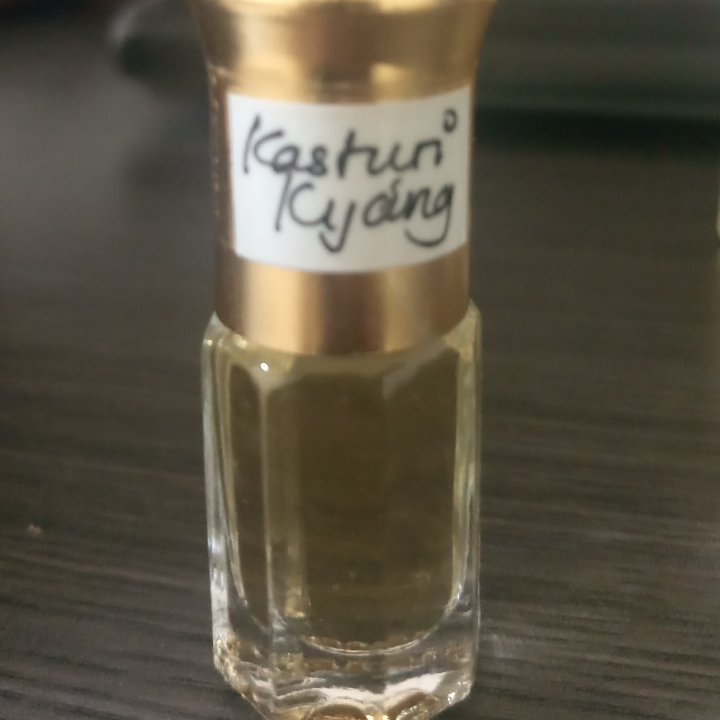 Parfum Shallat Kasturi Kijang