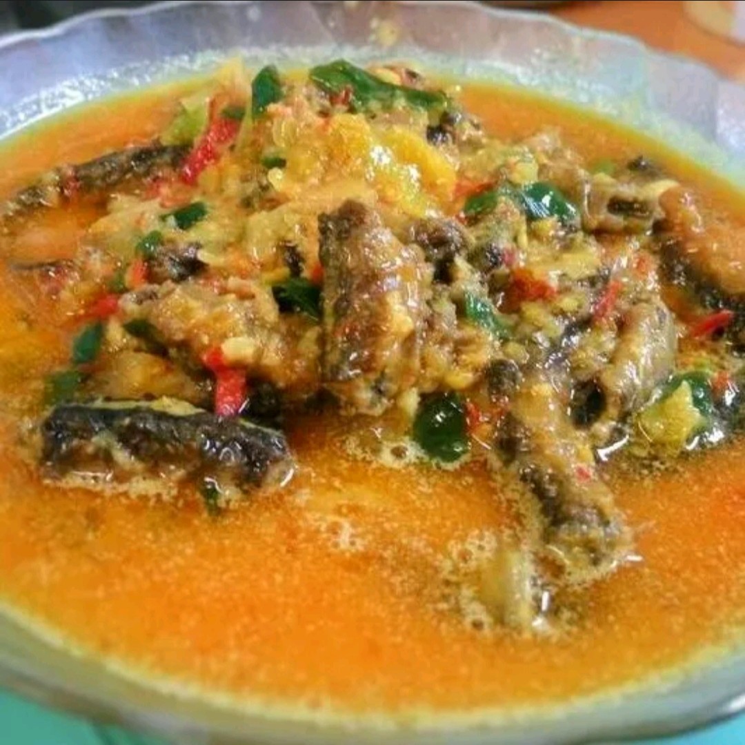 Pecak Belut Sambal Pati Plus Nasi