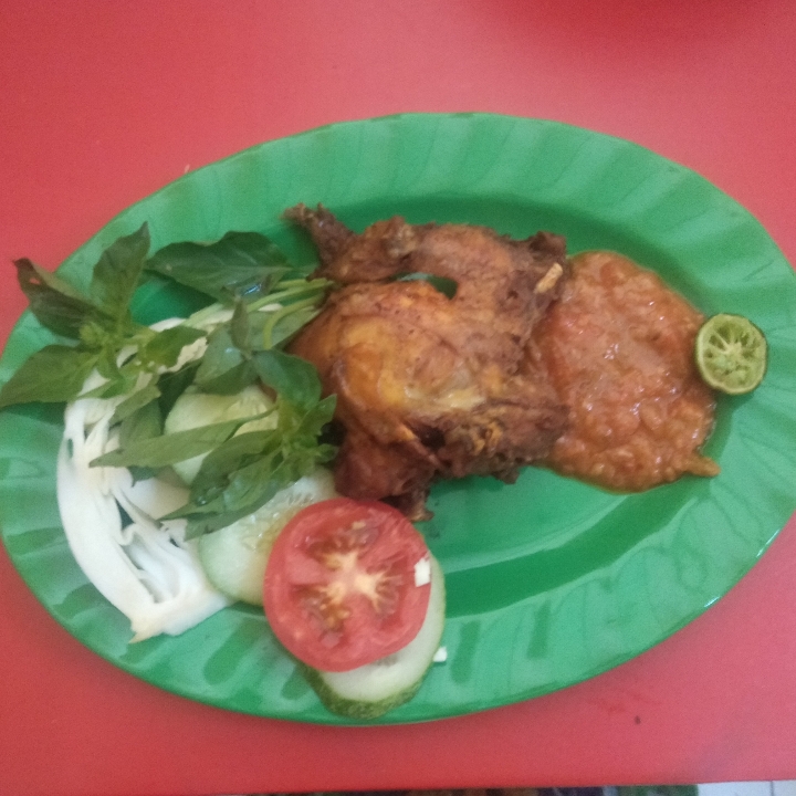 Pecel Ayam 