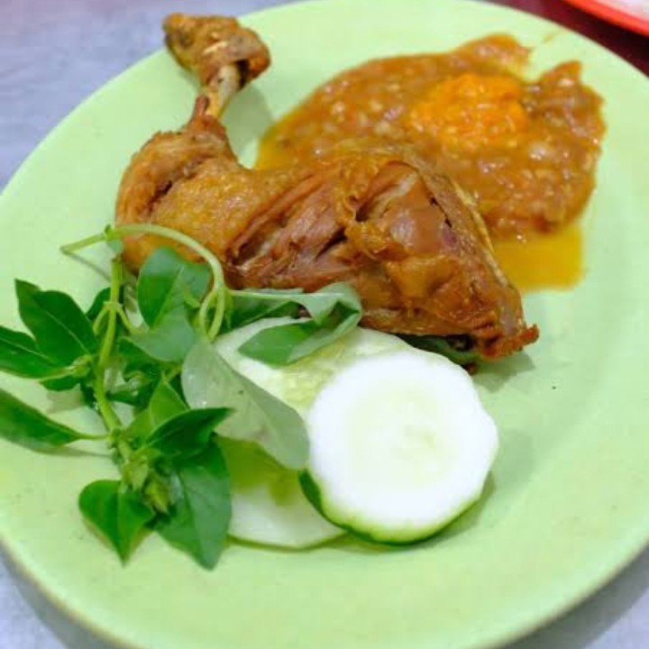 Pecel Ayam 