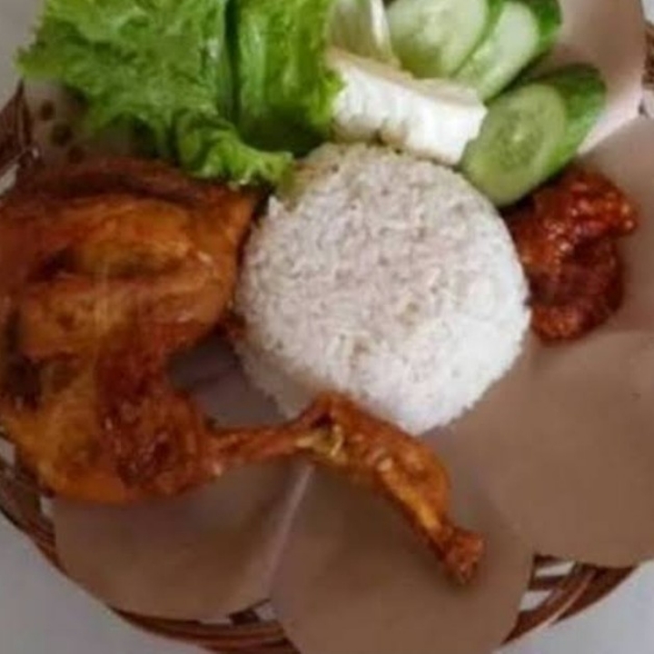 Pecel Ayam