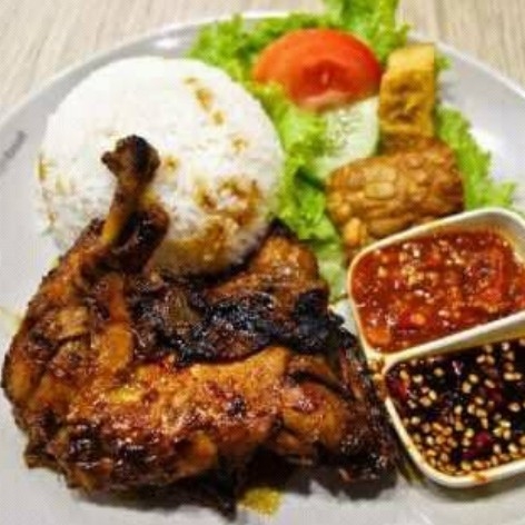 Pecel Ayam Bakar