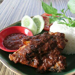 Pecel Ayam Dan Nasi