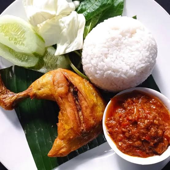 Pecel Ayam Nasi