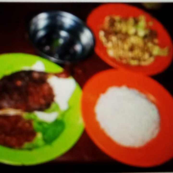 Pecel Bebek Plus Nasi