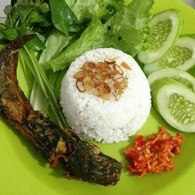 Pecel Lele