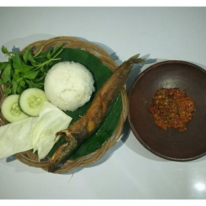 Pecel Lele