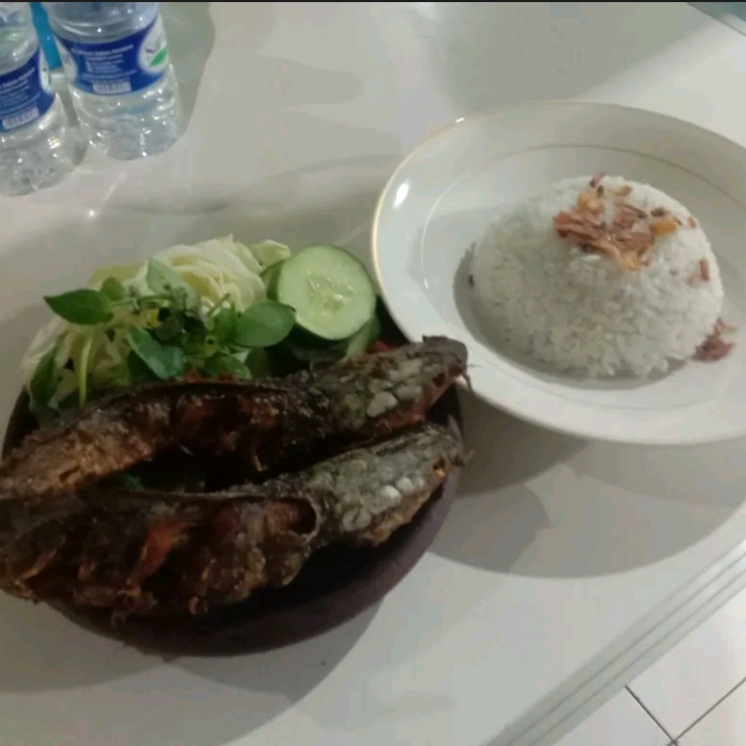 Pecel Lele