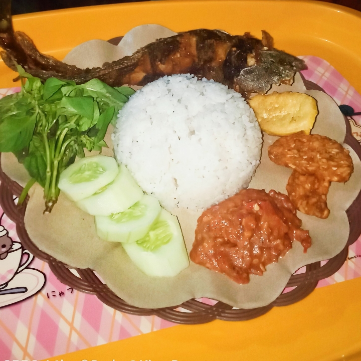 Pecel Lele