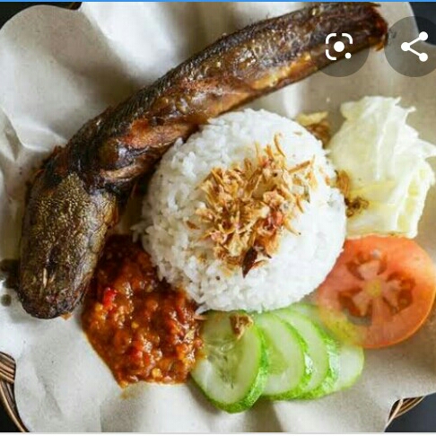 Pecel Lele Dan Nasi