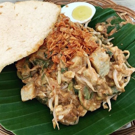 Pecel Lontong