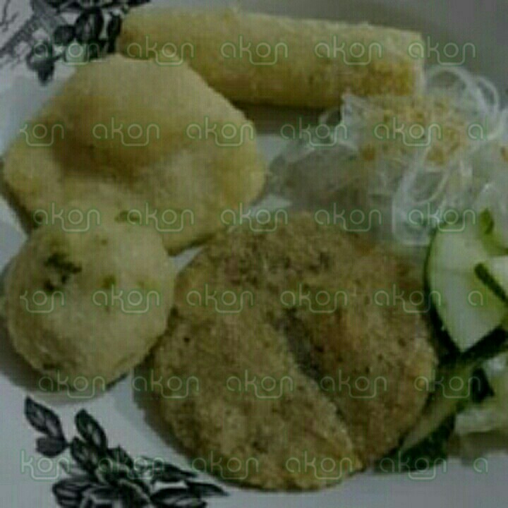 Pempek Komplit