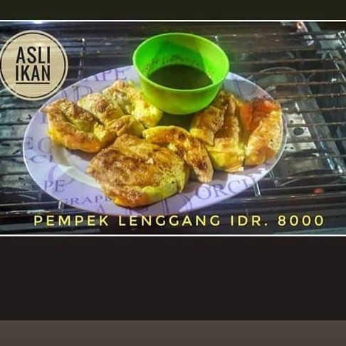 Pempek Lenggang Bakar