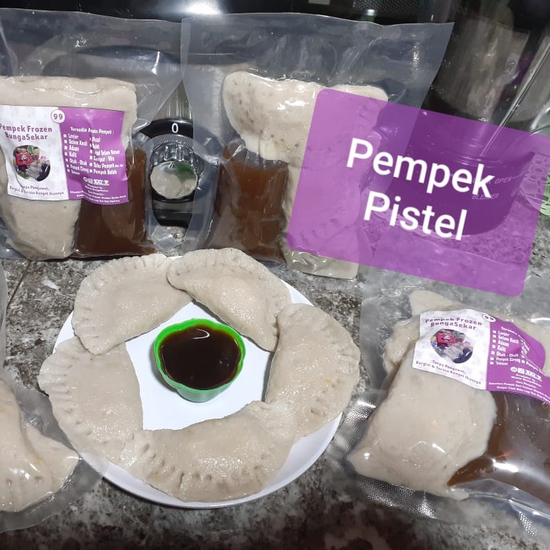 Pempek Pistel