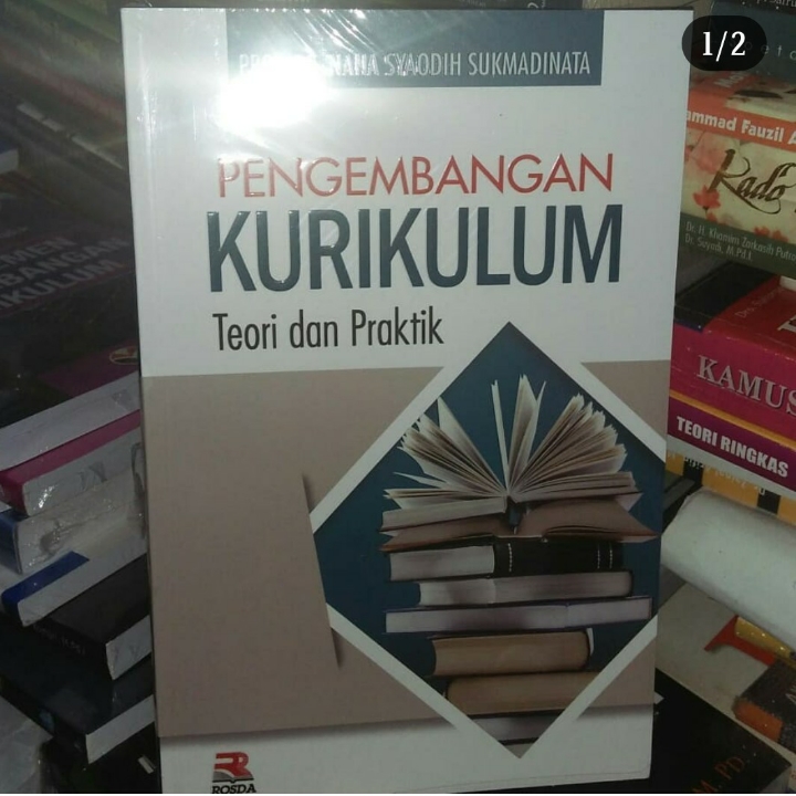 Pengembangan Kurikulum Teori Dan Praktek