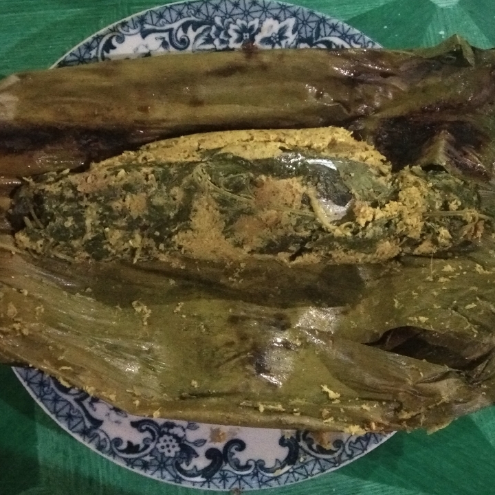 Pepes Ikan Gembung