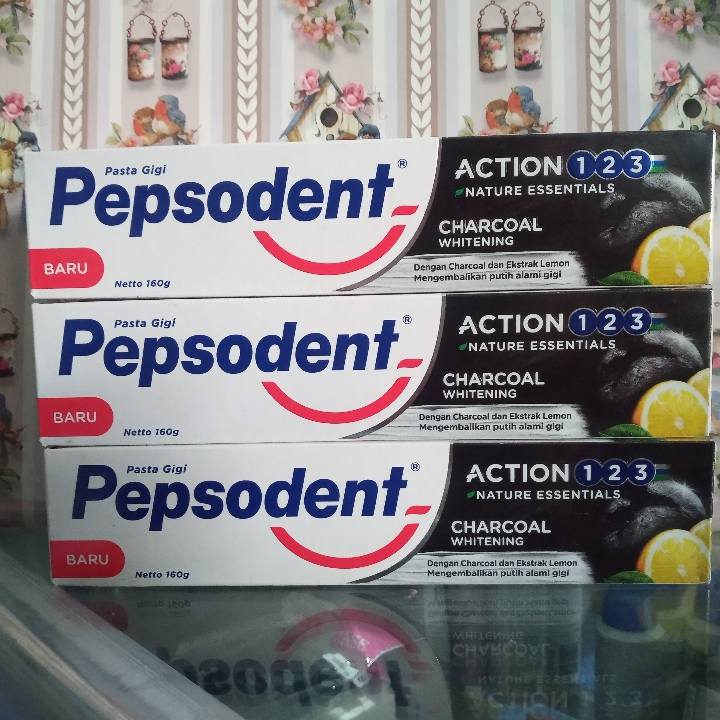 Pepsodent Charcoal Whitening 