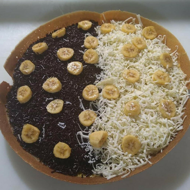 Pisang Coklat Keju