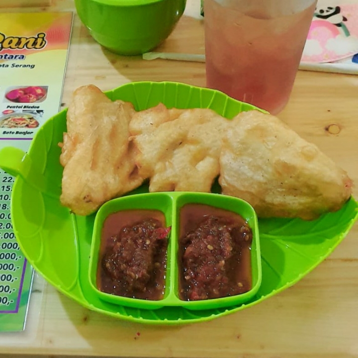 Pisang Goreng Sambel Roa