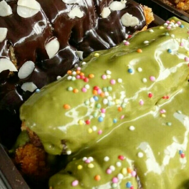 Pisang Krispi Mix Cokelat Greentea