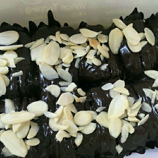 Pisang Nugget Chocolate Topping Full Almond